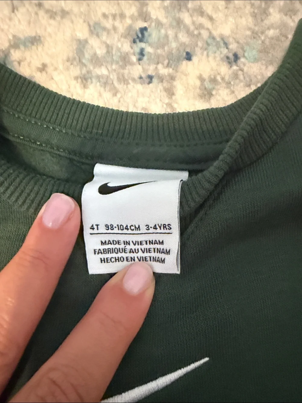 Nike Kids Forest Green Sweatpants & Matching Top Set with White Swoosh